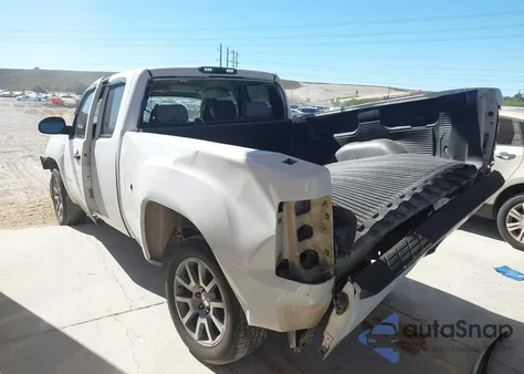 2008 GMC Sierra 1500 Work Truck z USA, uszkodzony, nr VIN 1GTEC19CX8Z280548